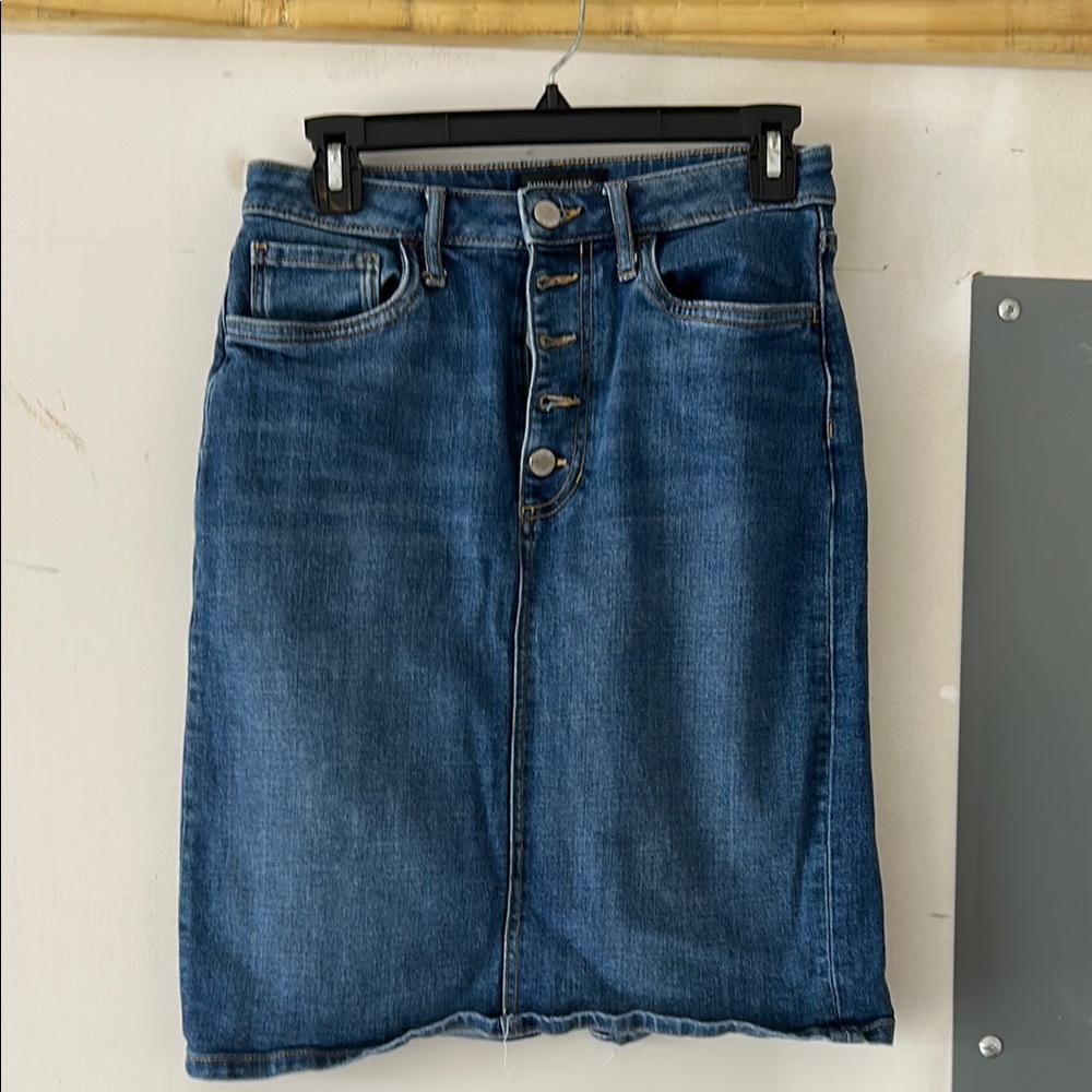 Stylish Blue Denim Skirt